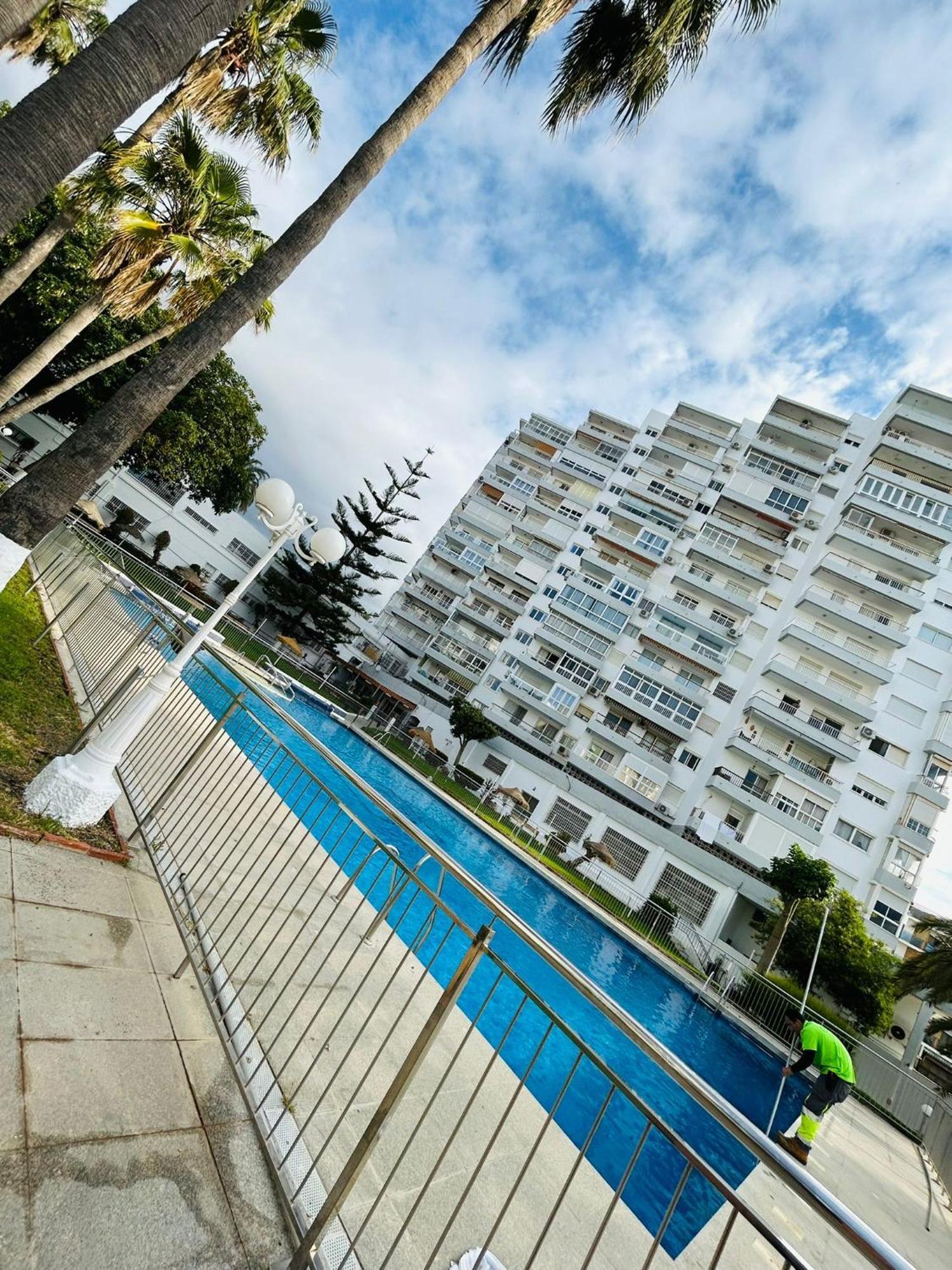 Beachfront Apartment Diana 2 Бенальмадена Экстерьер фото
